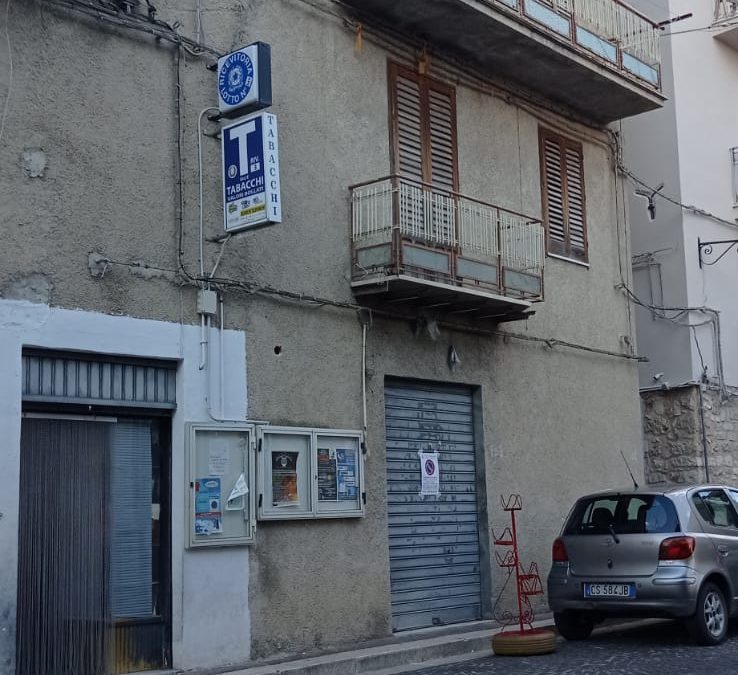 Fabbricato ad uso abitativo in Via Roma con ingresso da Via Santa Rosalia, Stima del valore di mercato € 75.000,00 circa