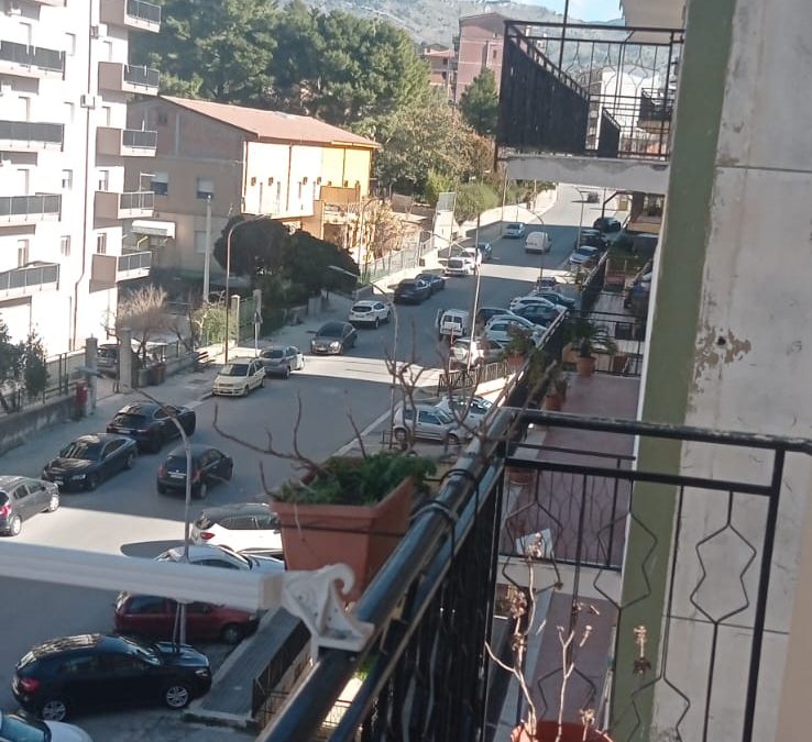 Appartamento sito al 4° piano di via Porta Palermo, (palazzo restivo),   – stima del valore di mercato € 45.000,00 circa